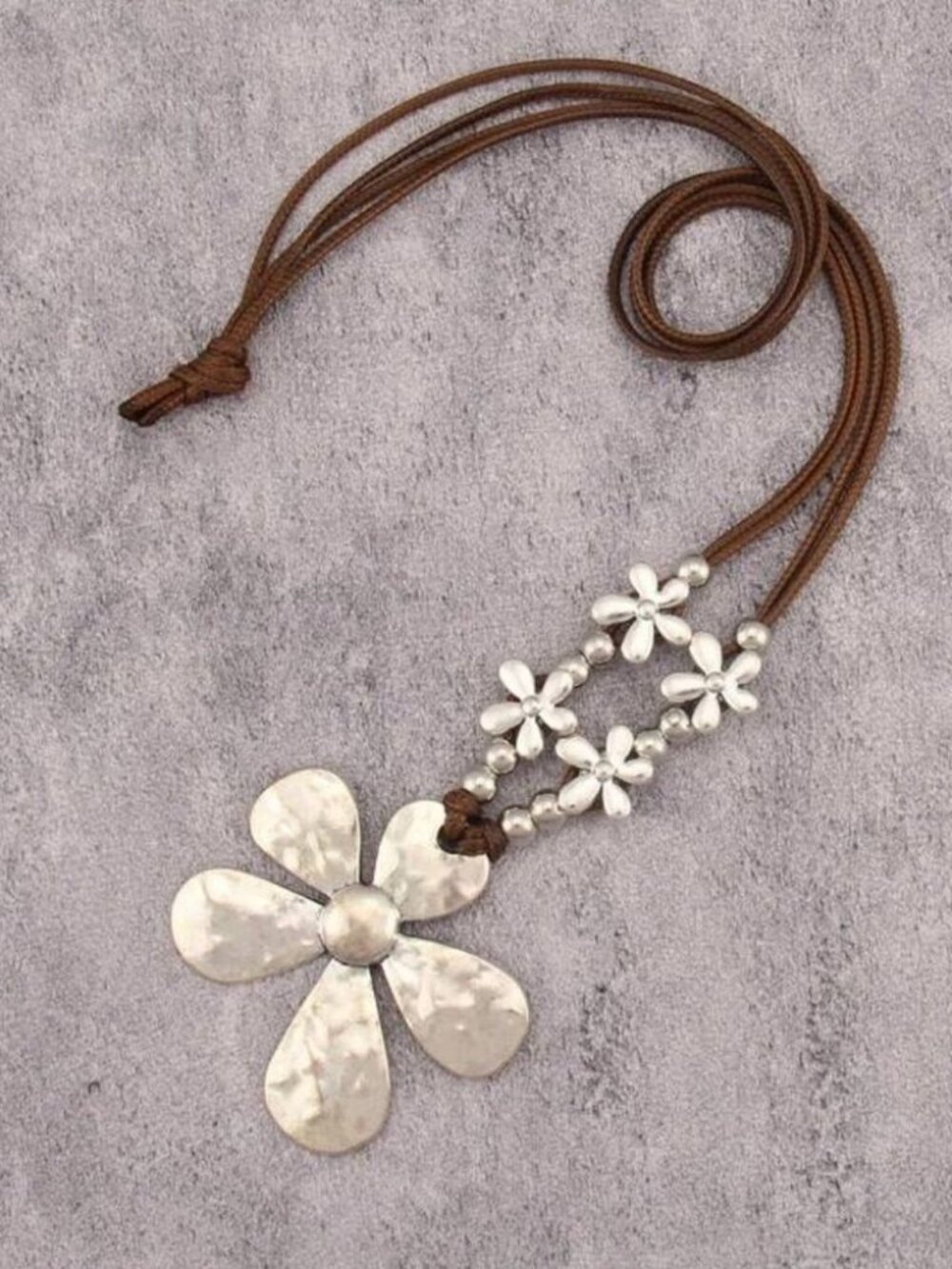 Silver Floral PendantNecklace N1217